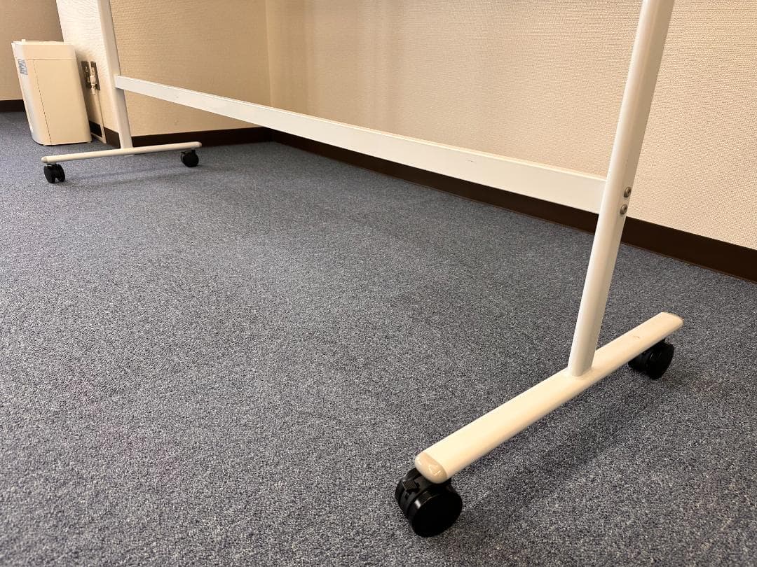 ホーロー製ホワイトボード 脚付き 両面タイプ 1800×900 キャスター付き