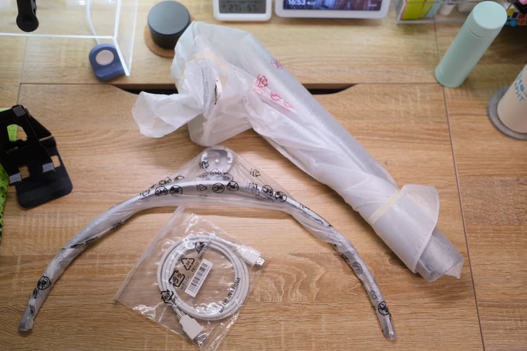 【完動・美品】LG Smart Monitor 32インチ｜32SQ730S-W