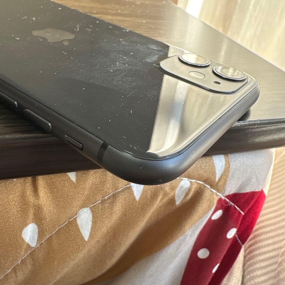 Apple iPhone 11 ブラック 本体のみ シムフリー 80% 初期化済