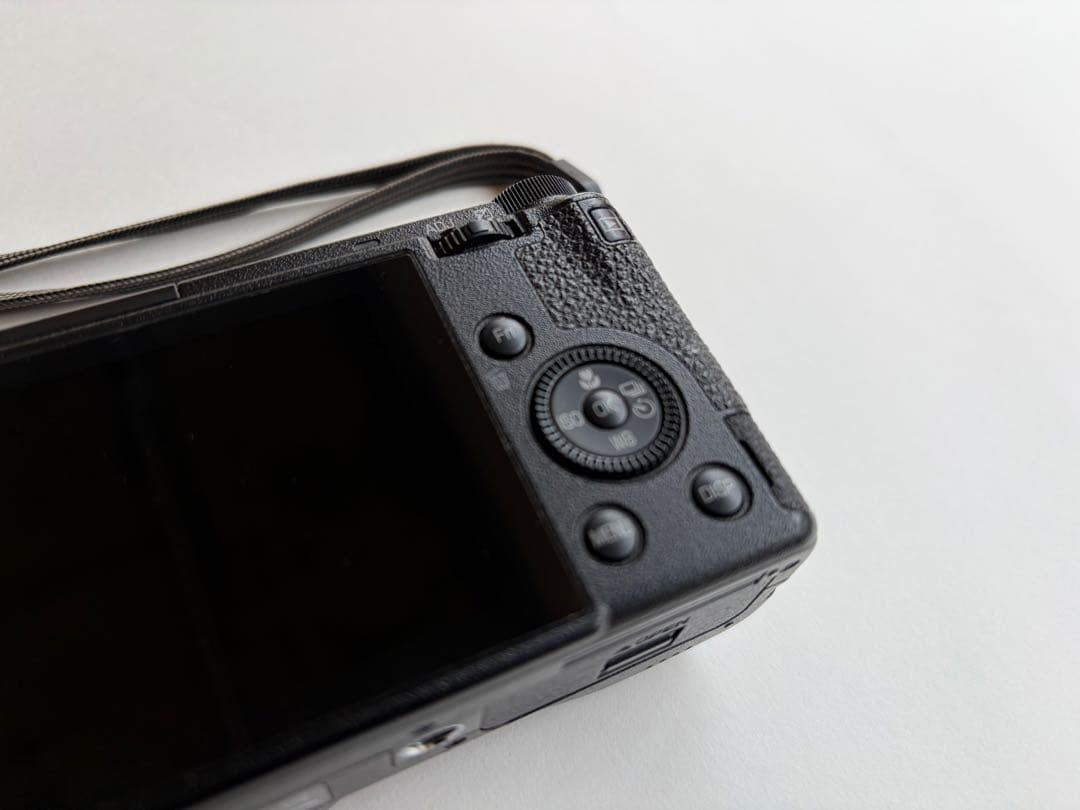 W*す様 RICOH GRⅢx ジャンク品