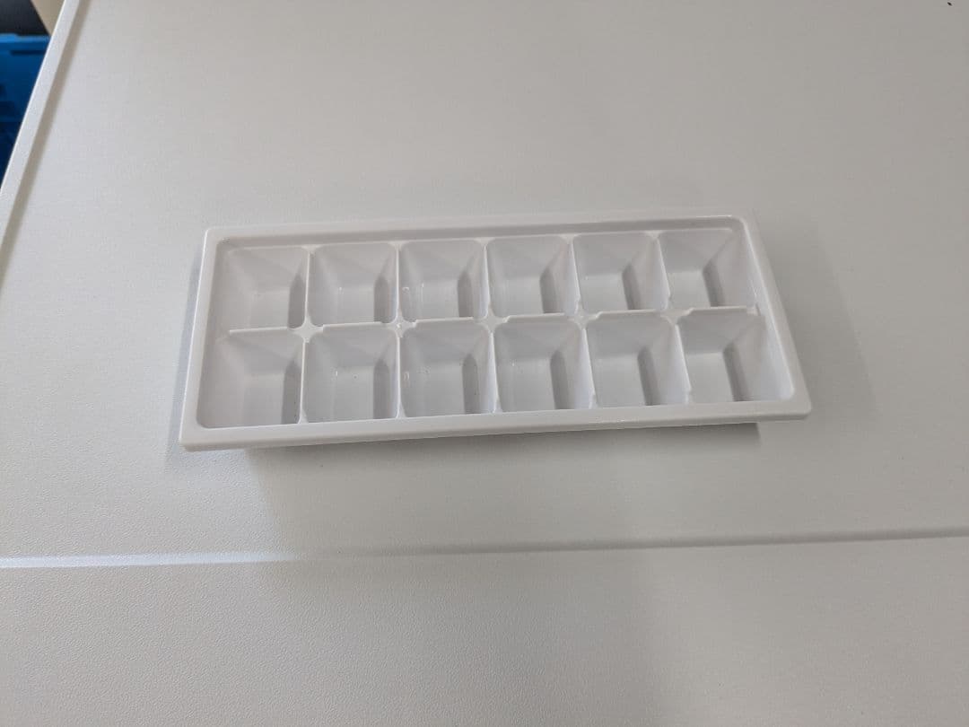 2022年製 SHARP シャープ 冷蔵庫 SJ-D15H-W 152L