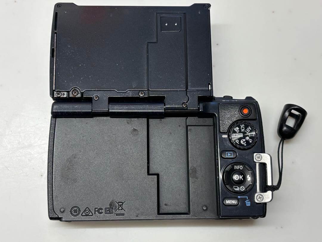 Olympus Tough TG-850 コンパクトデジタルカメラ