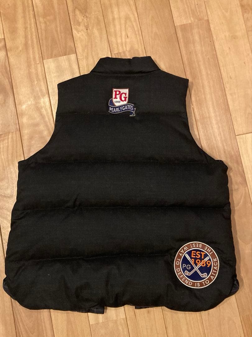 PEARLY GATES ダウンベスト（リバーシブル可）