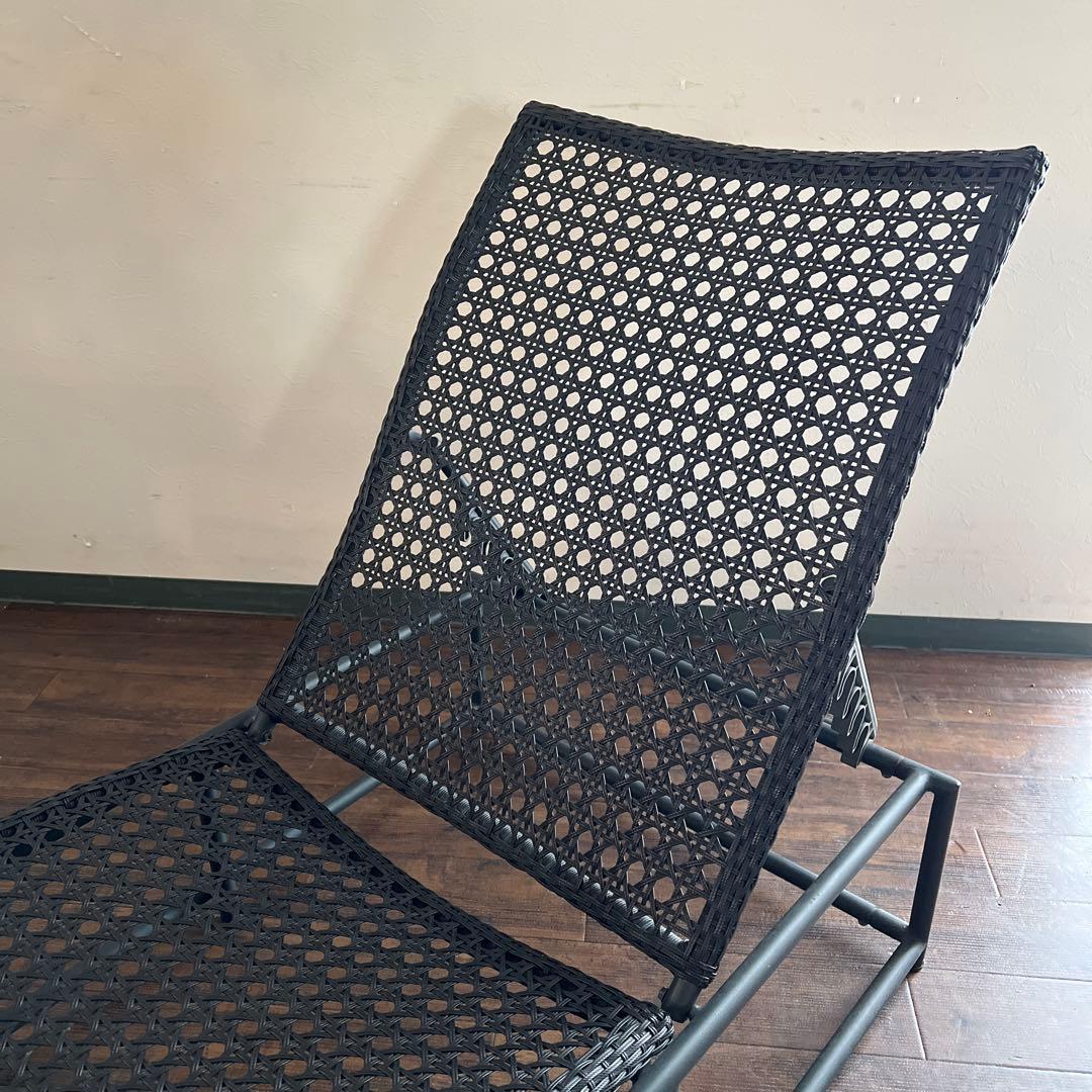 k246r124 ラタン調 黒いガーデンチェア・ラウンジチェア リクライニング