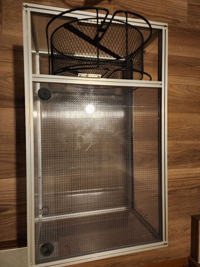 ち*。様 美品 爬虫類 小動物 飼育ケージ 75cm 扉で開け閉め便利 ホイール