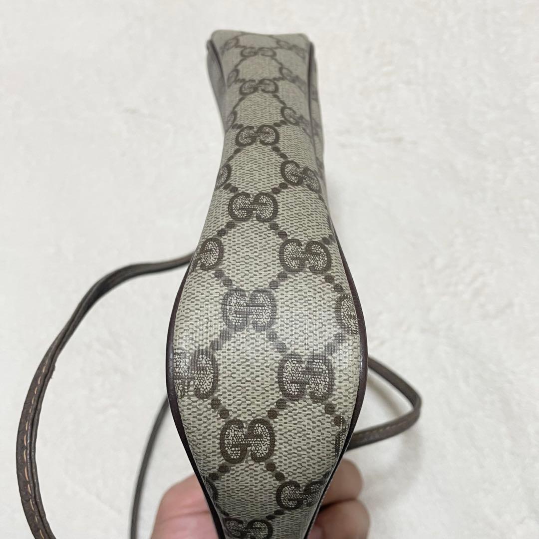 グッチ　ショルダーバッグ