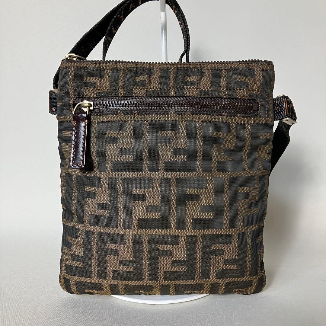 2511-104｜専用｜フェンディ ショルダーバッグ ダークブラウン ズッカ柄