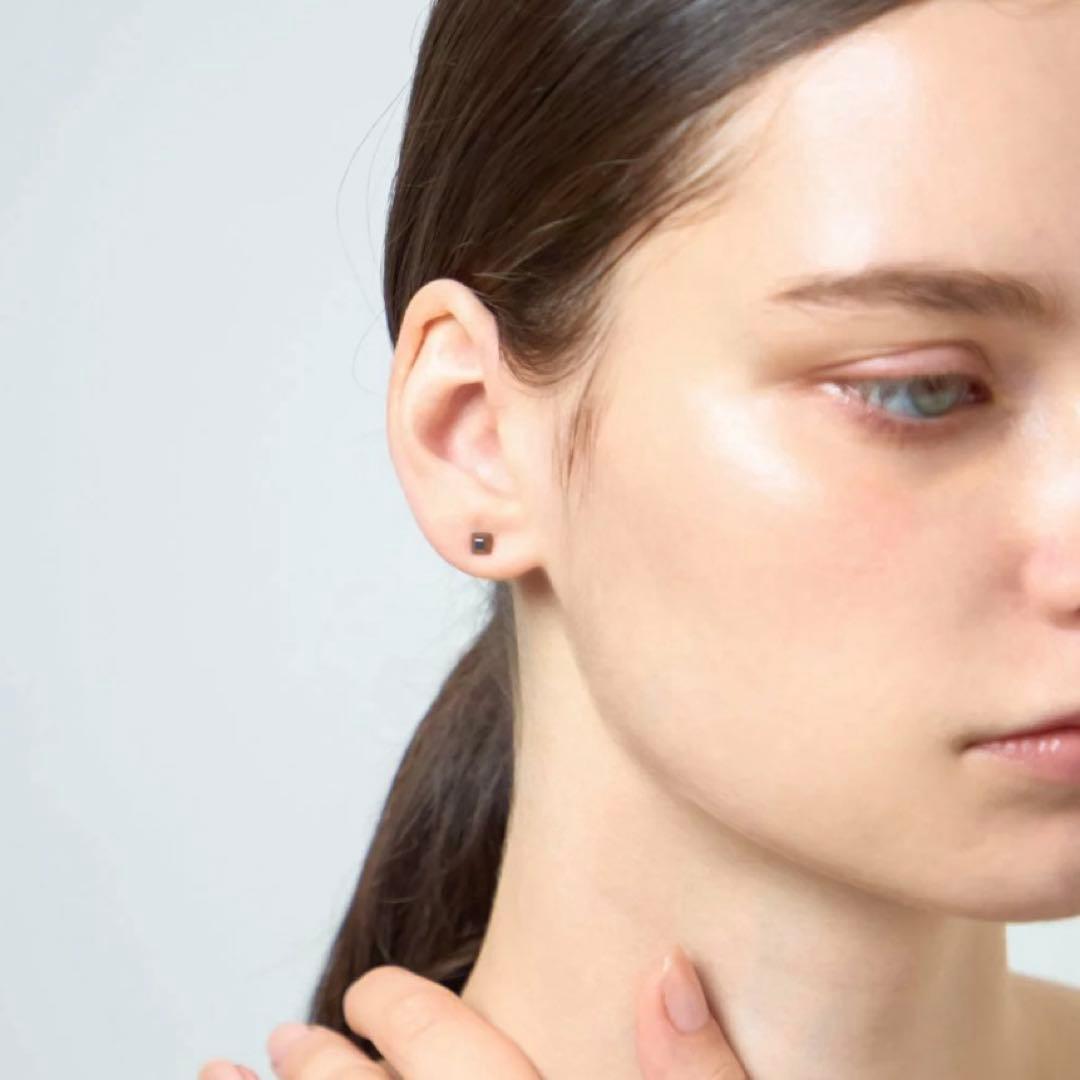 ete スタッズ　ピアス