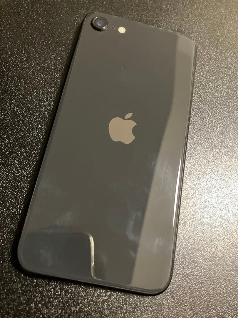 Apple iPhone SE (第2世代) ブラック　SIMフリー