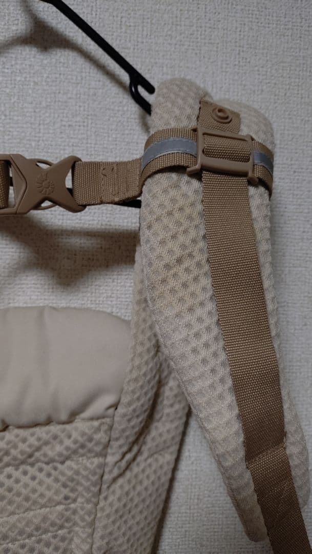 本日限定価格！エルゴ オムニブリーズ ベージュ