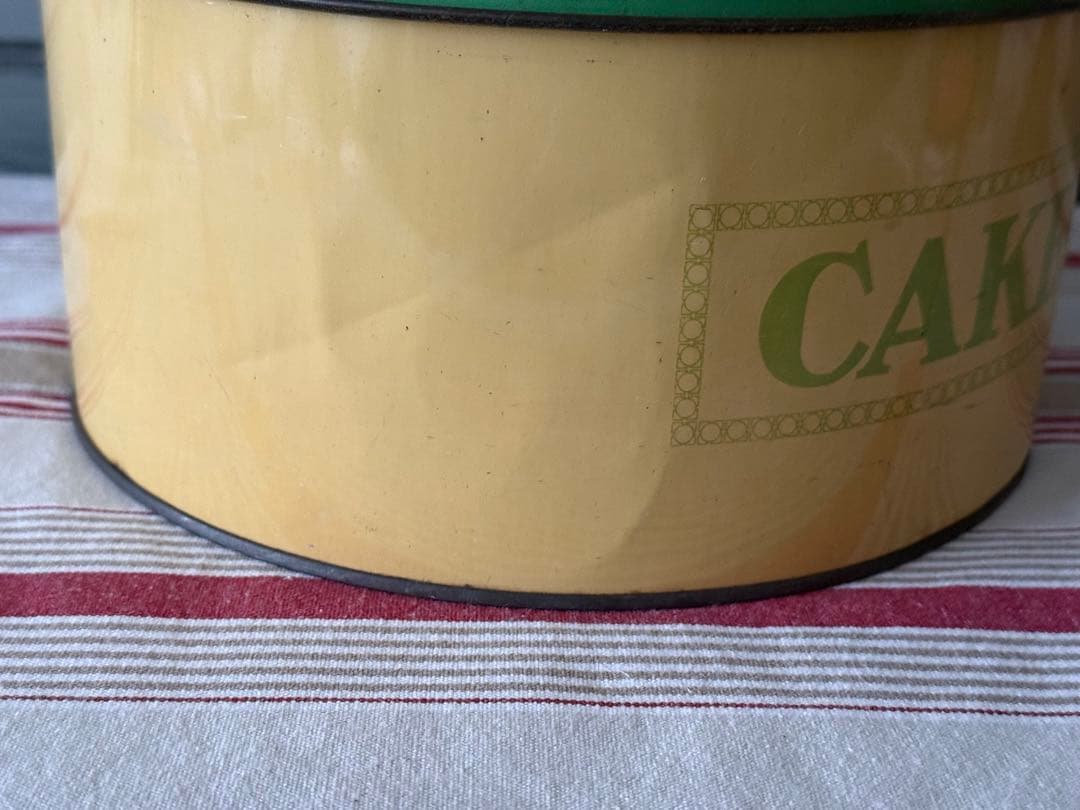 アンティーク ケーキ缶 イエロー &グリーン