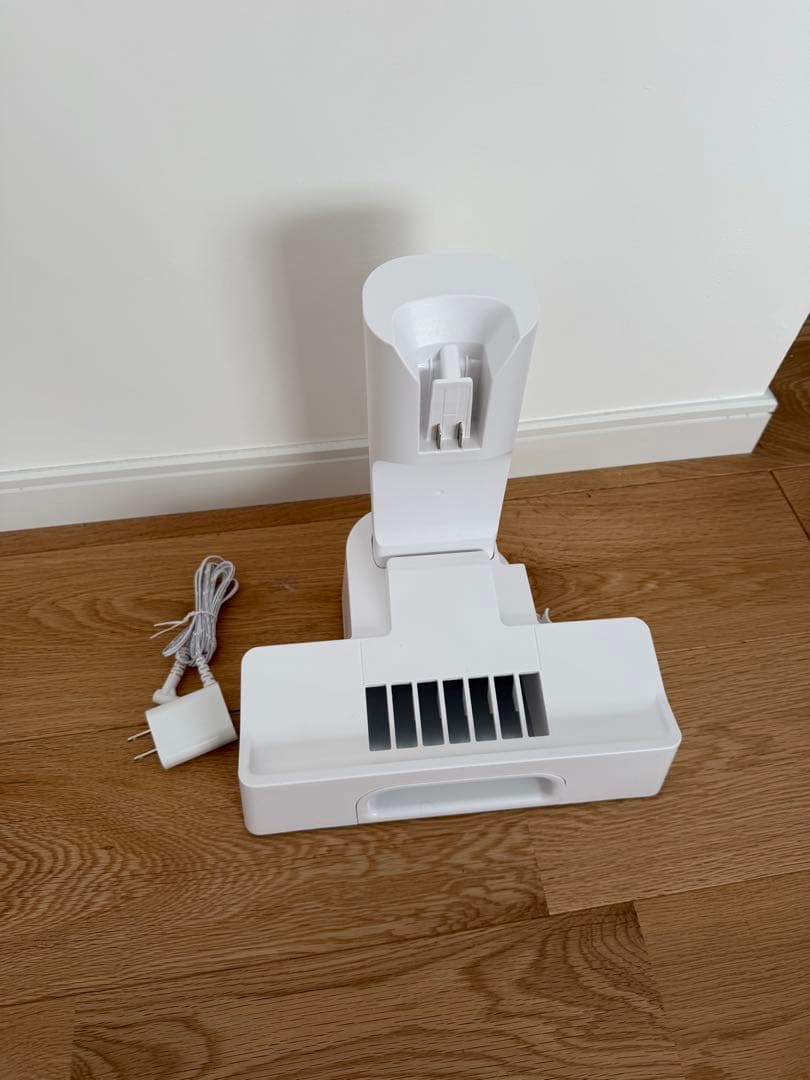 【訳アリ】アイリスオーヤマ　AZ-SCD-123P-W MagiCaleena