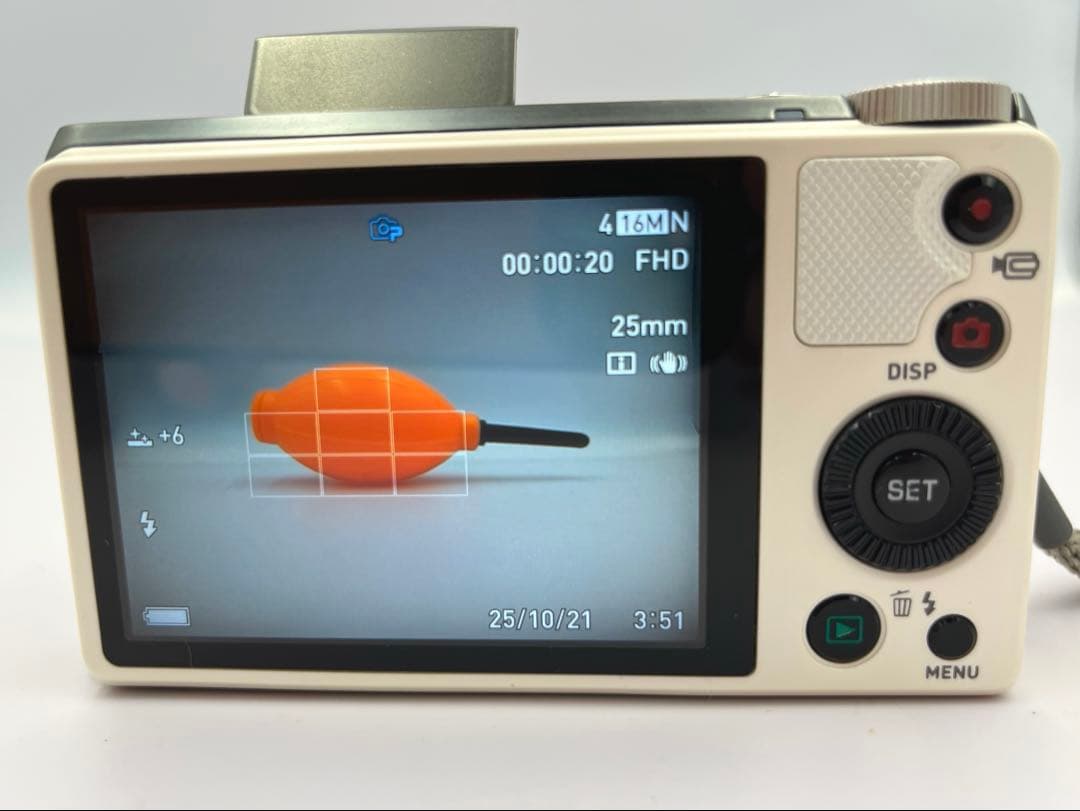 【完動品/返品保証】CASIO EX-ZR800・デジタルカメラ・動作確認済み