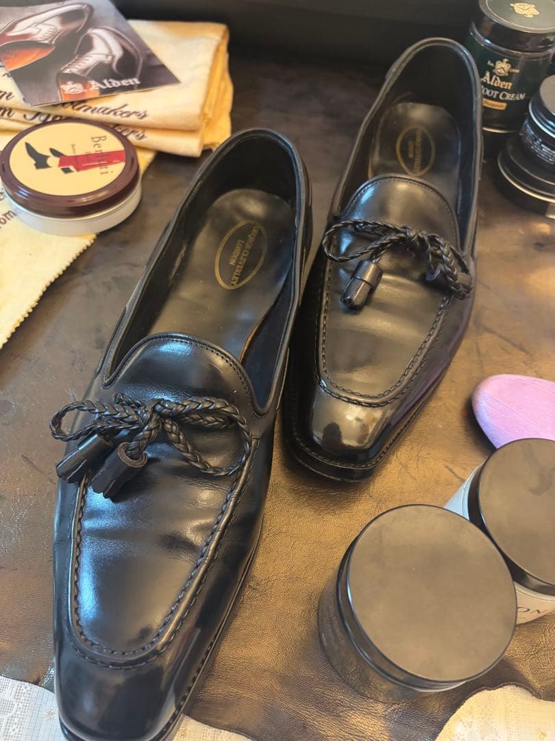 e Cleverley ジョージクレバリー　タッセルローファー