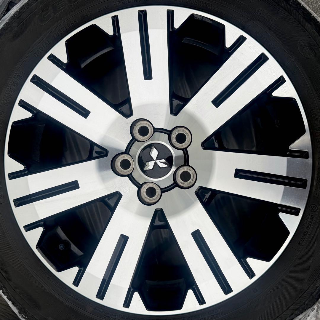 デリカd5 純正　18インチ タイヤホイール　4本セット