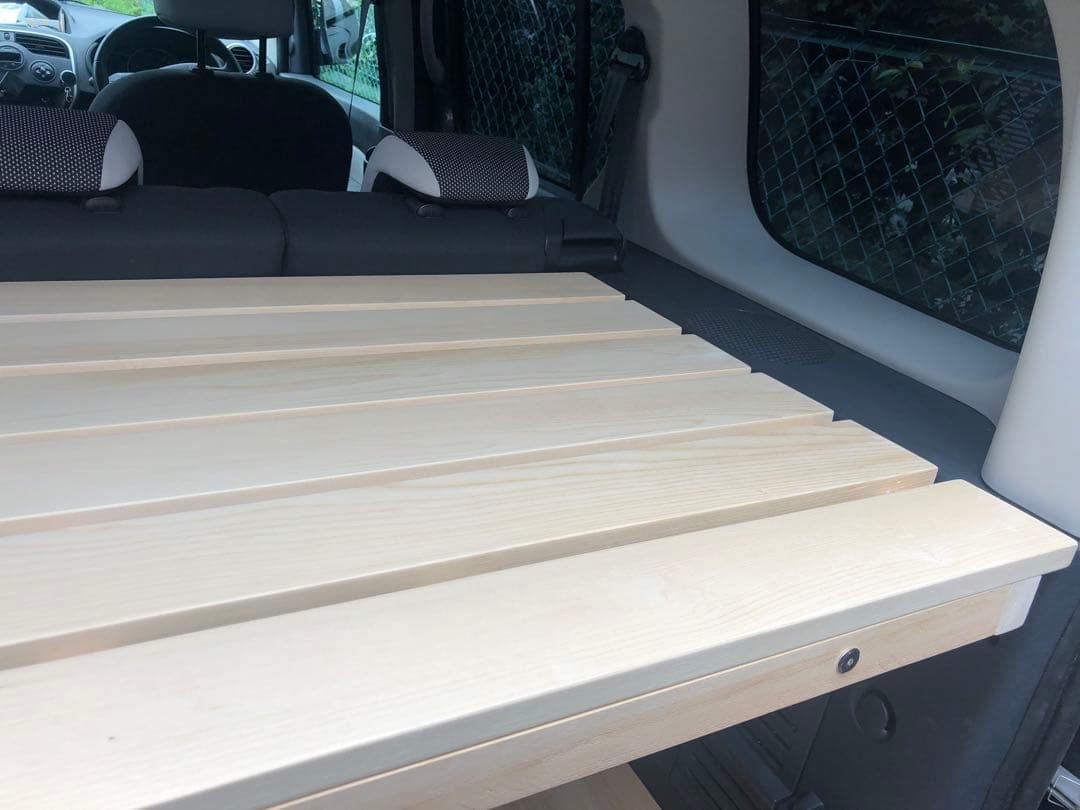 カングー2 トランクボード折りたたみテーブル　塗装仕上げ　ナチュラル