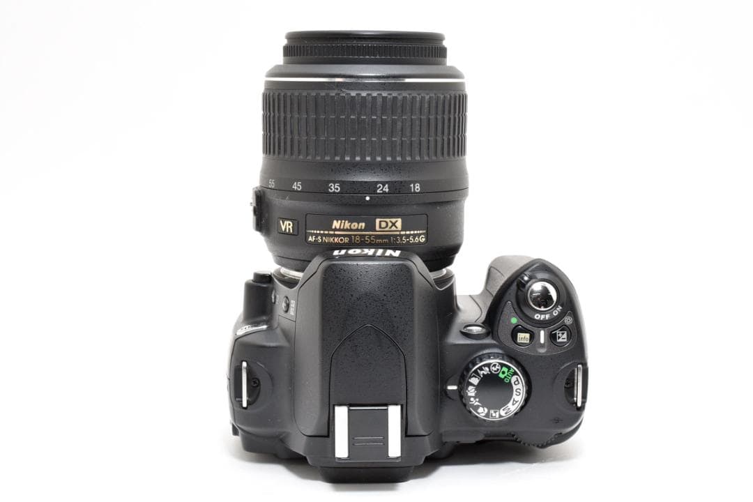 超美品 D40X AF-S 18-55㎜ 3.5-5.6G 9796枚 M876