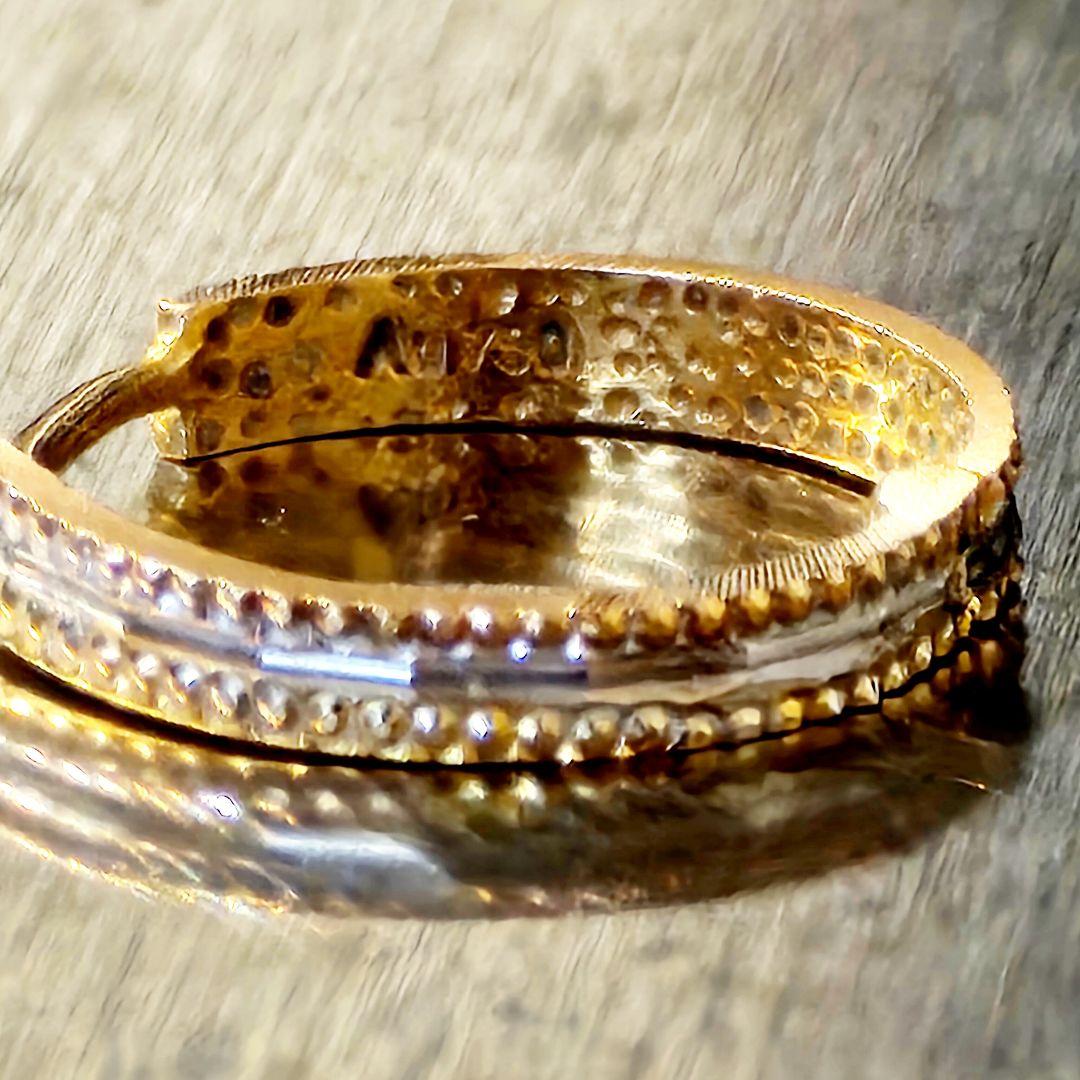 18金 ピアス 0.7グラム AU750