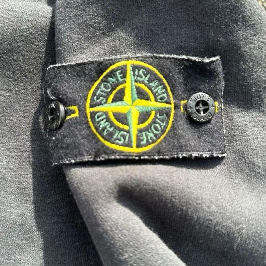 ストーンアイランド　トレーナー　スウェット　ブラック　Mサイズ