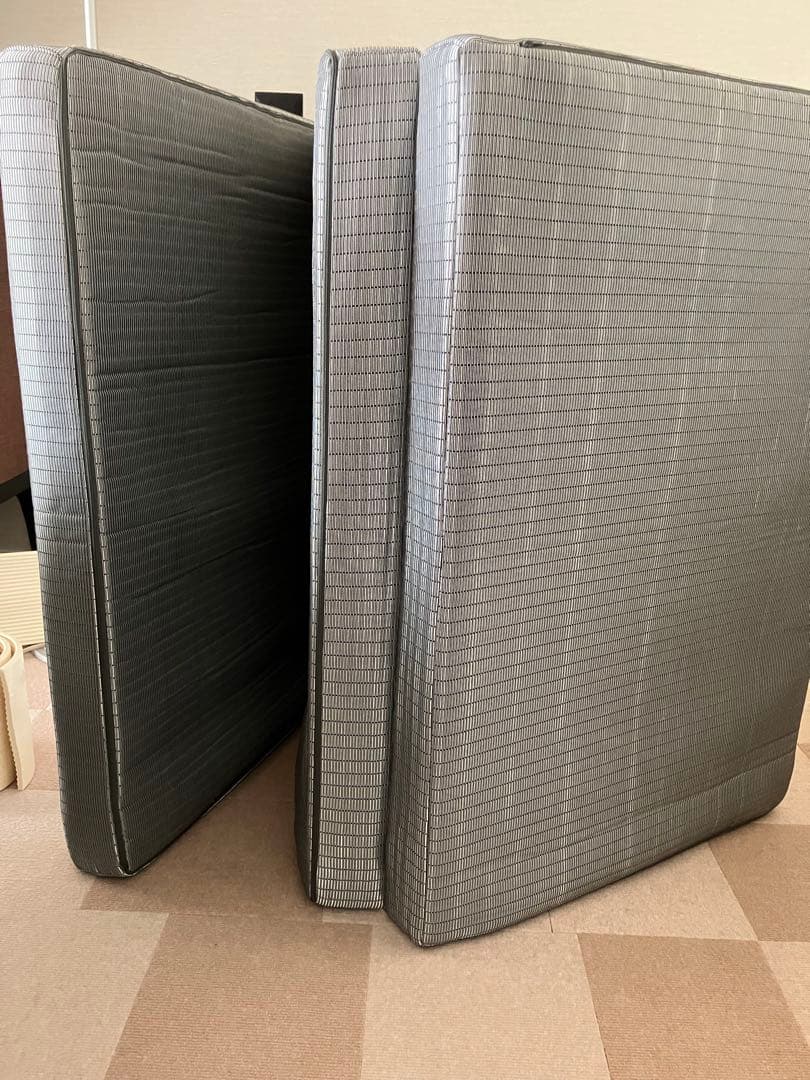 SOMRESTA ゼロギャップ 三つ折りマットレス シングル　厚さ9cm