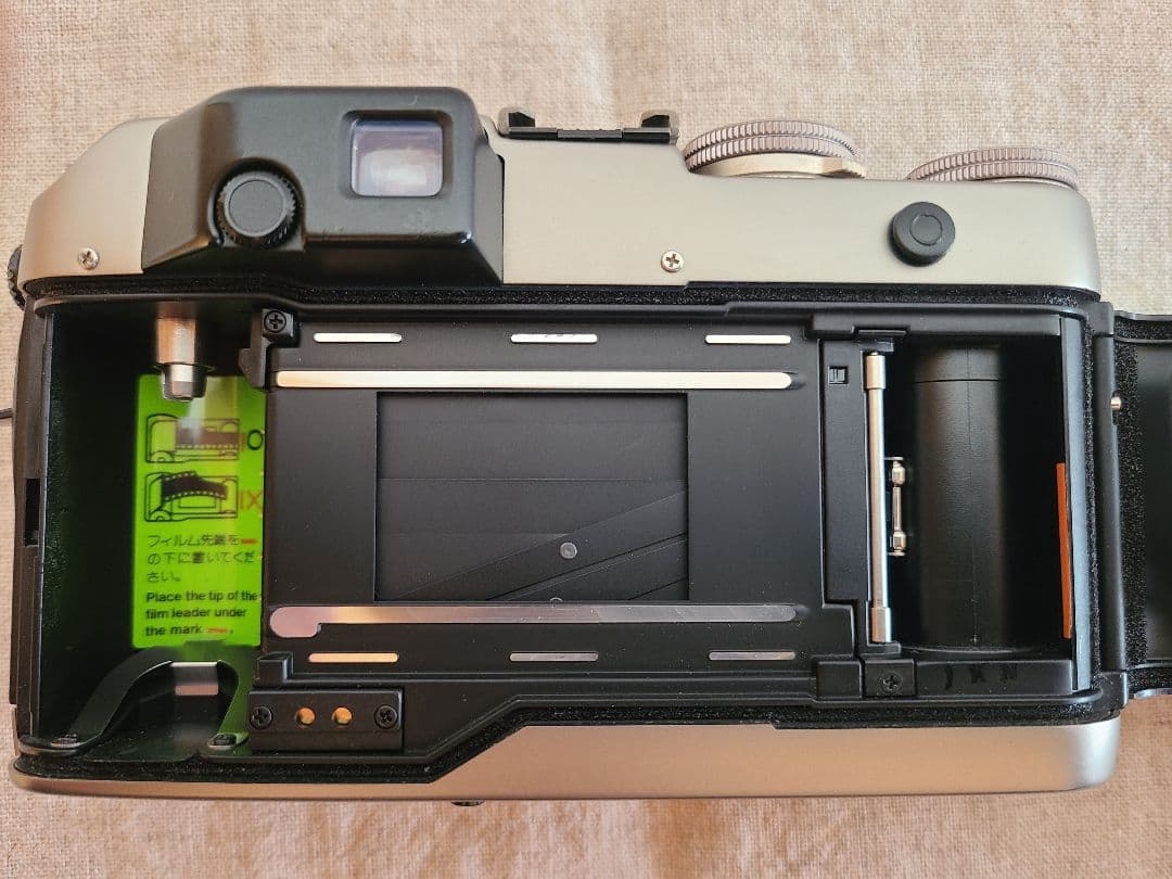 CONTAX G1ボディ、レンズ28㎜、45㎜、90㎜、ストロボTLA200