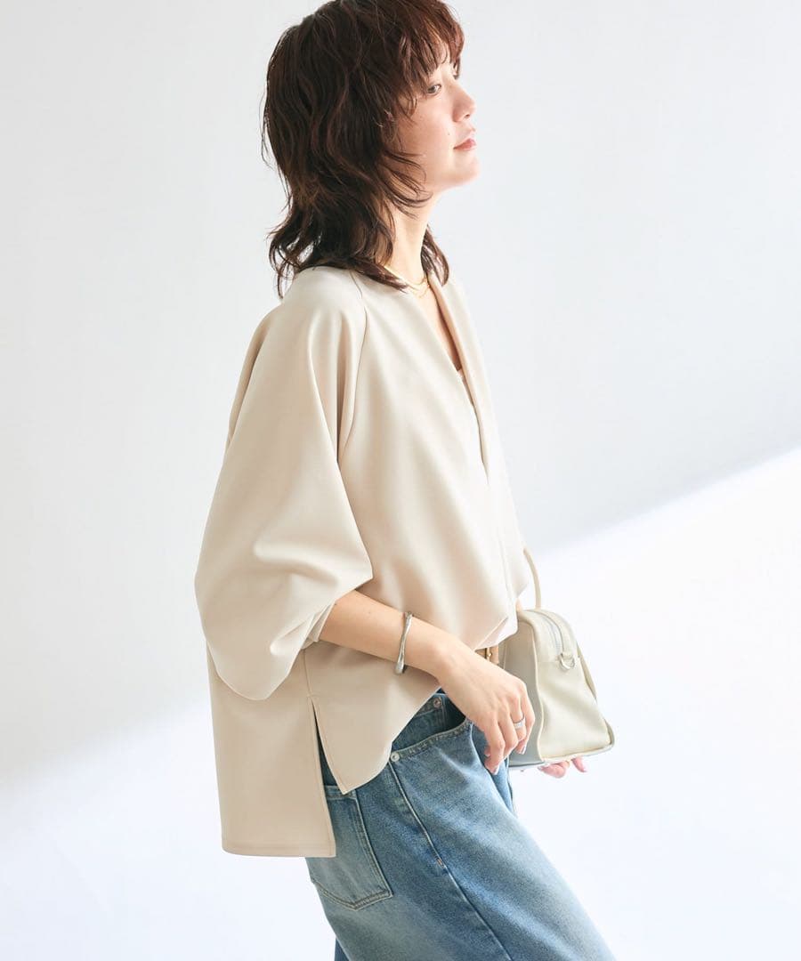 未使用　リヴドロワ　キーネックダンボールプルオーバー　ライトベージュ