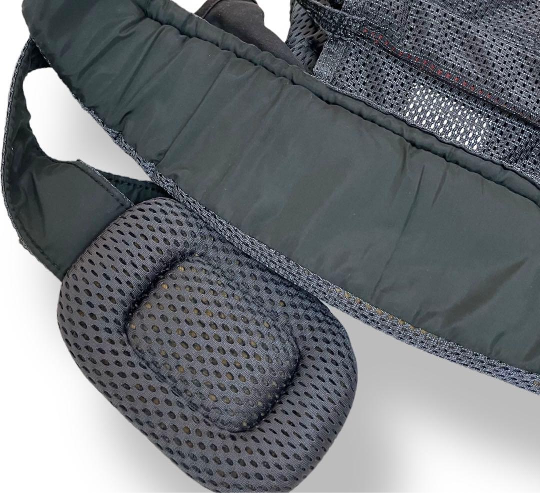 美品 国内正規品 送料無料 BabyBjorn ベビーキャリア HARMONY