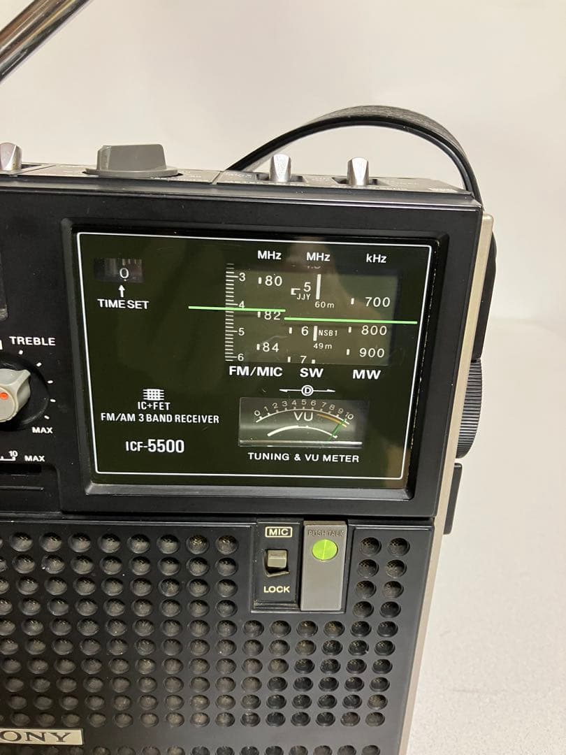 ソニーラジオ　ＩＣＦー５５００　　　　　　　完動品
