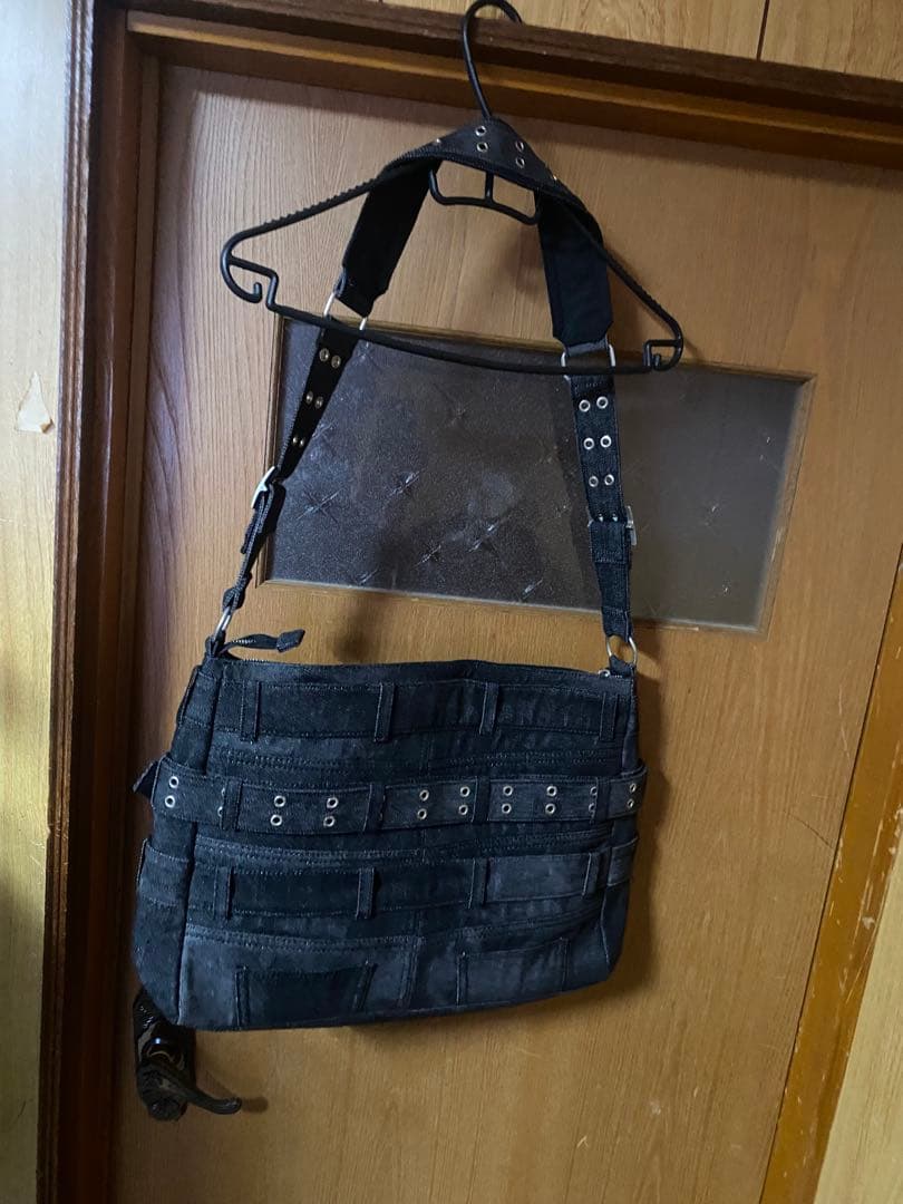 【美品】GRANCY クレイジーレイヤードデニムパンツデザインショルダーバッグ