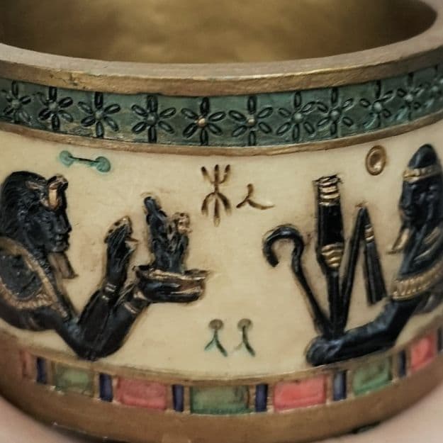 民族工芸品✨古代エジプト調モチーフ 神秘的レリーフ彫刻 装飾品✨貴重品 小物入れ