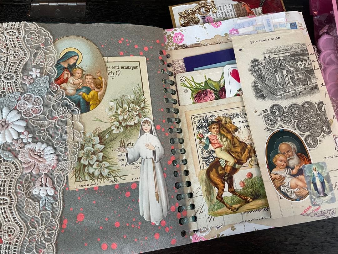 A)聖なるおすそ分けファイル　コラージュ素材　レース