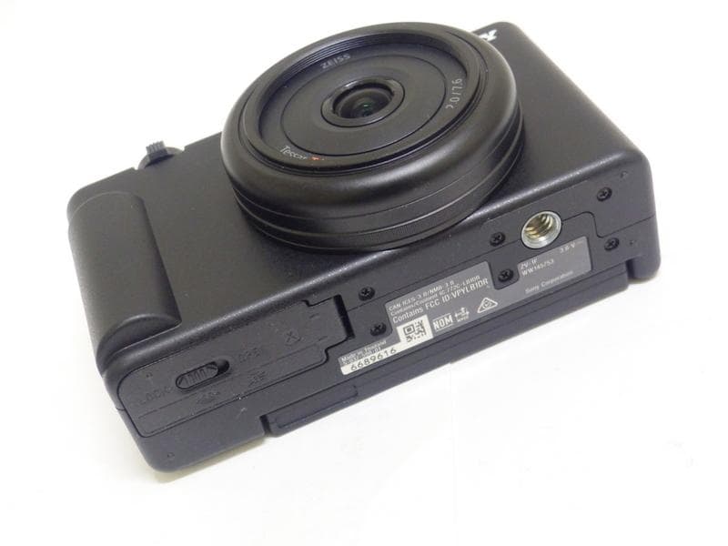 2052 極美 SONY ソニー VLOGCAN　ZV-1F コンパクトデジカメ