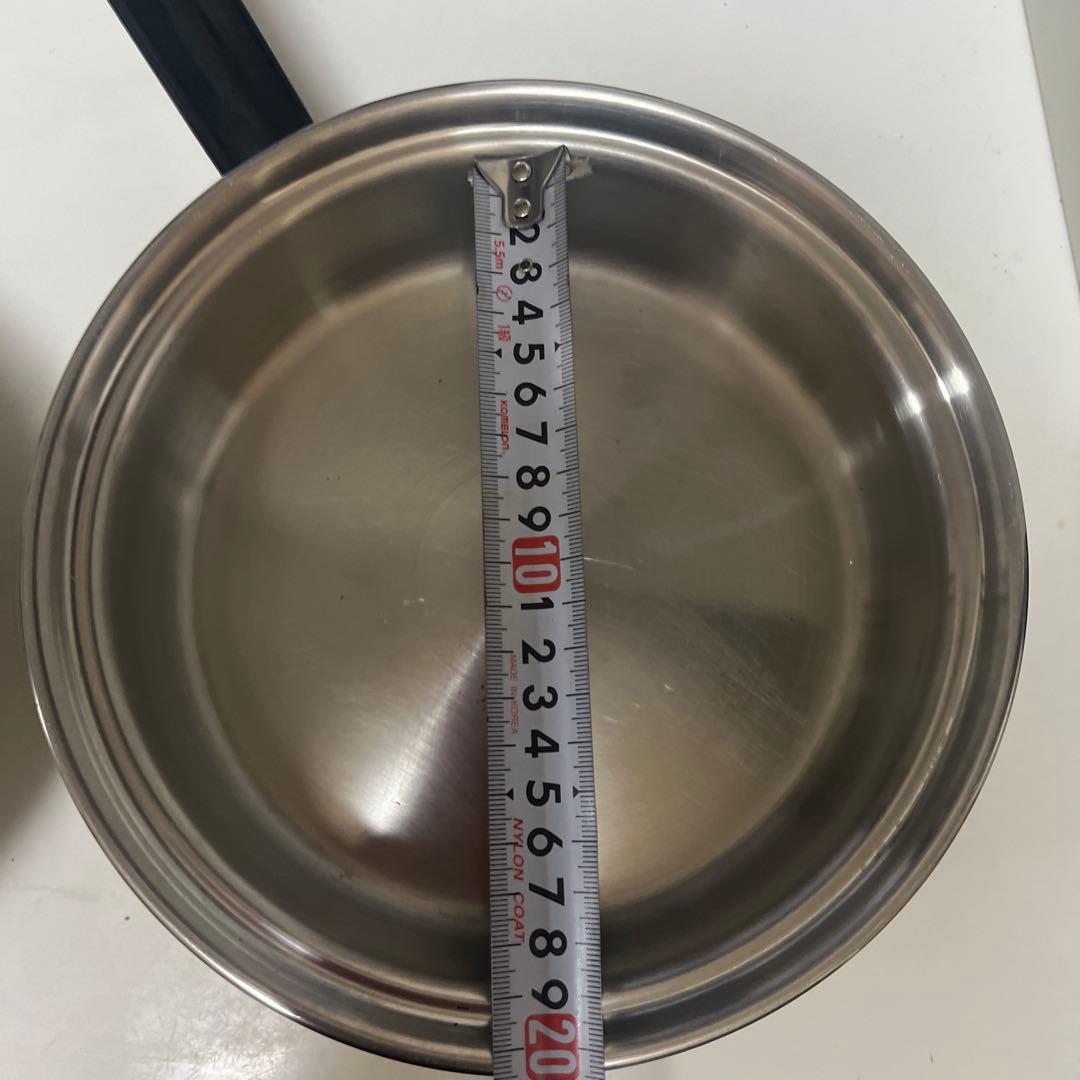 アムウェイクィーンシリーズ中フライパン内径約19cm、高さ（深さ）約6.0cm