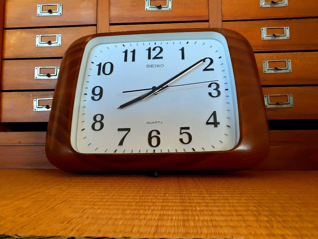 70's　SEIKO　掛け時計　ミッドセンチュリー　ビンテージ　レトロ　スクエア