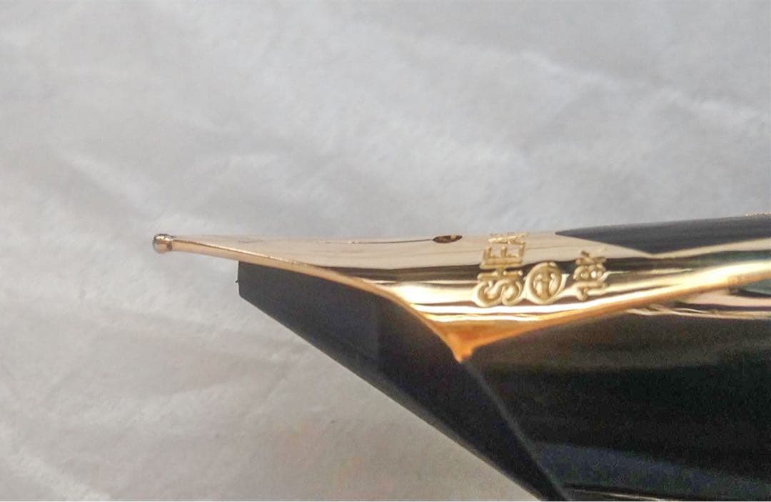 【希少】Sheaffer シェーファー万年筆　レガシー１ シルバー　300本限定