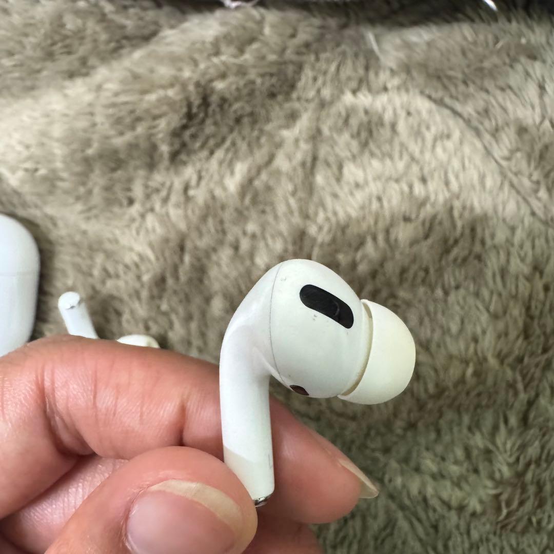 今週のみお値下げ！Apple AirPods Pro ワイヤレス充電ケース付き