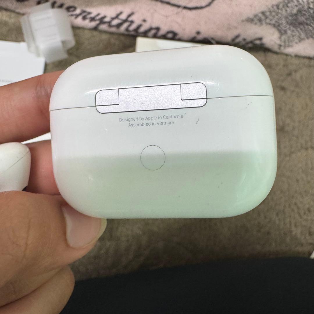 今週のみお値下げ！Apple AirPods Pro ワイヤレス充電ケース付き
