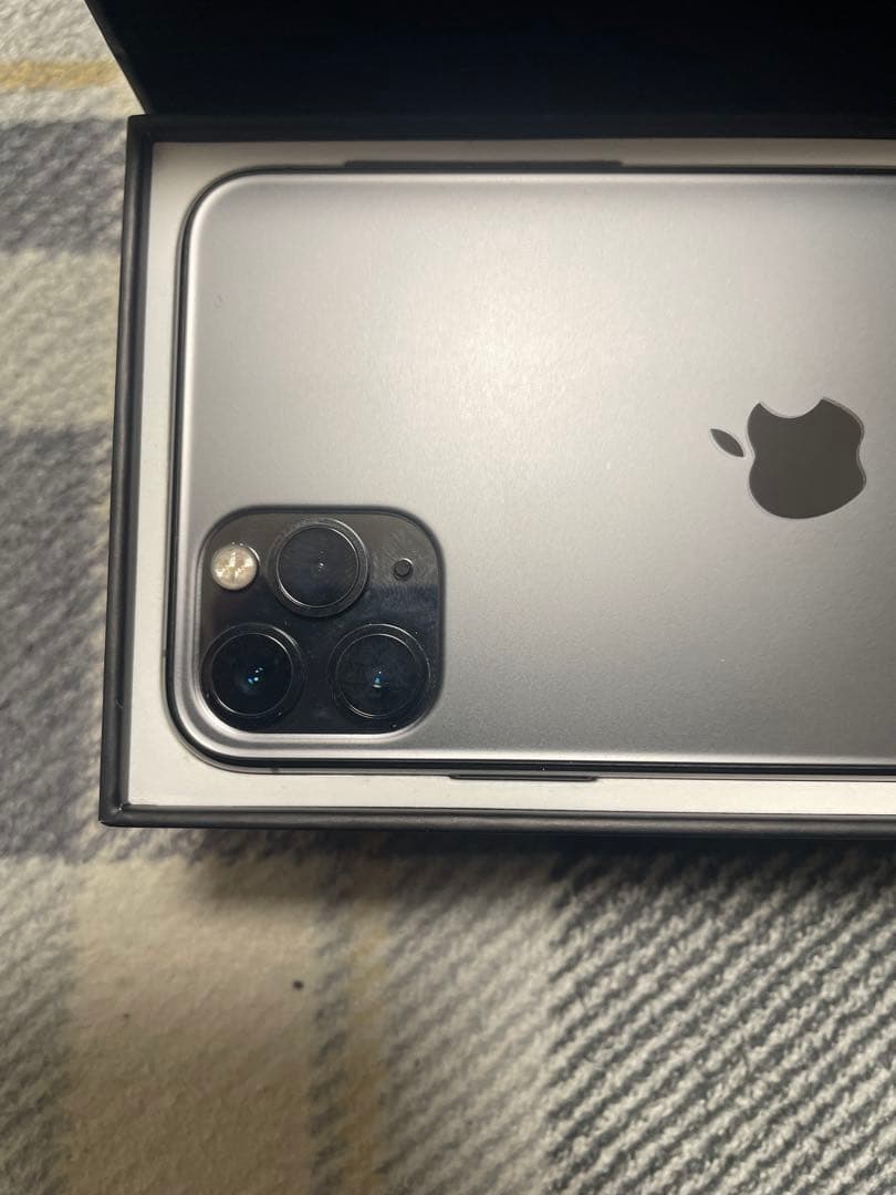 iPhone 11 Pro MAX/スペースグレイ64GB SIMフリー　80%