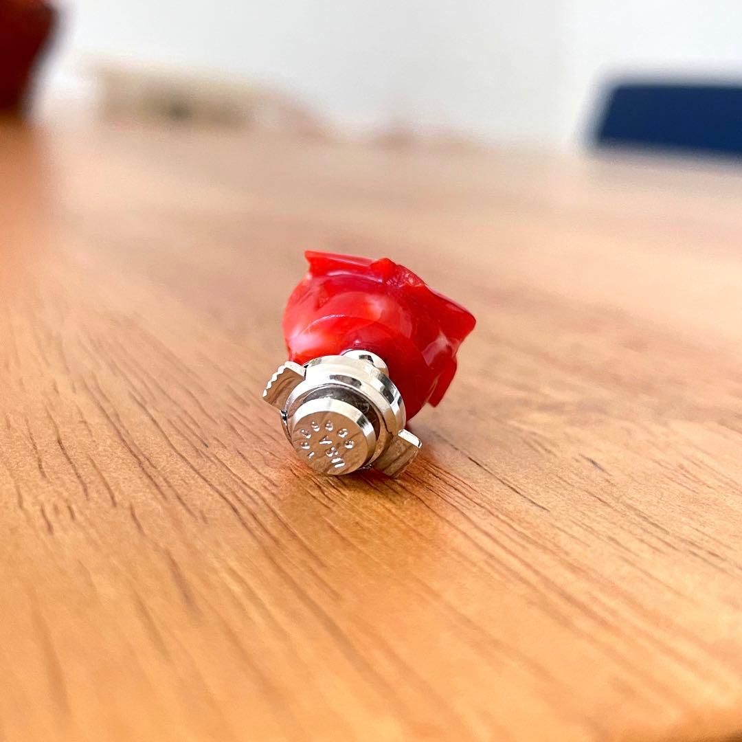 早い者勝ち‼︎‼︎最終の最終処分価格‼︎‼︎●入手困難●血赤珊瑚バラピンブローチ