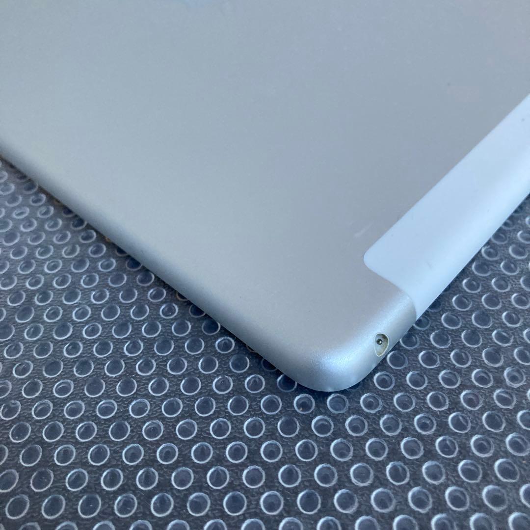 827【早い者勝ち】電池最良好☆iPad7 第7世代 32GB SIMフリー☆