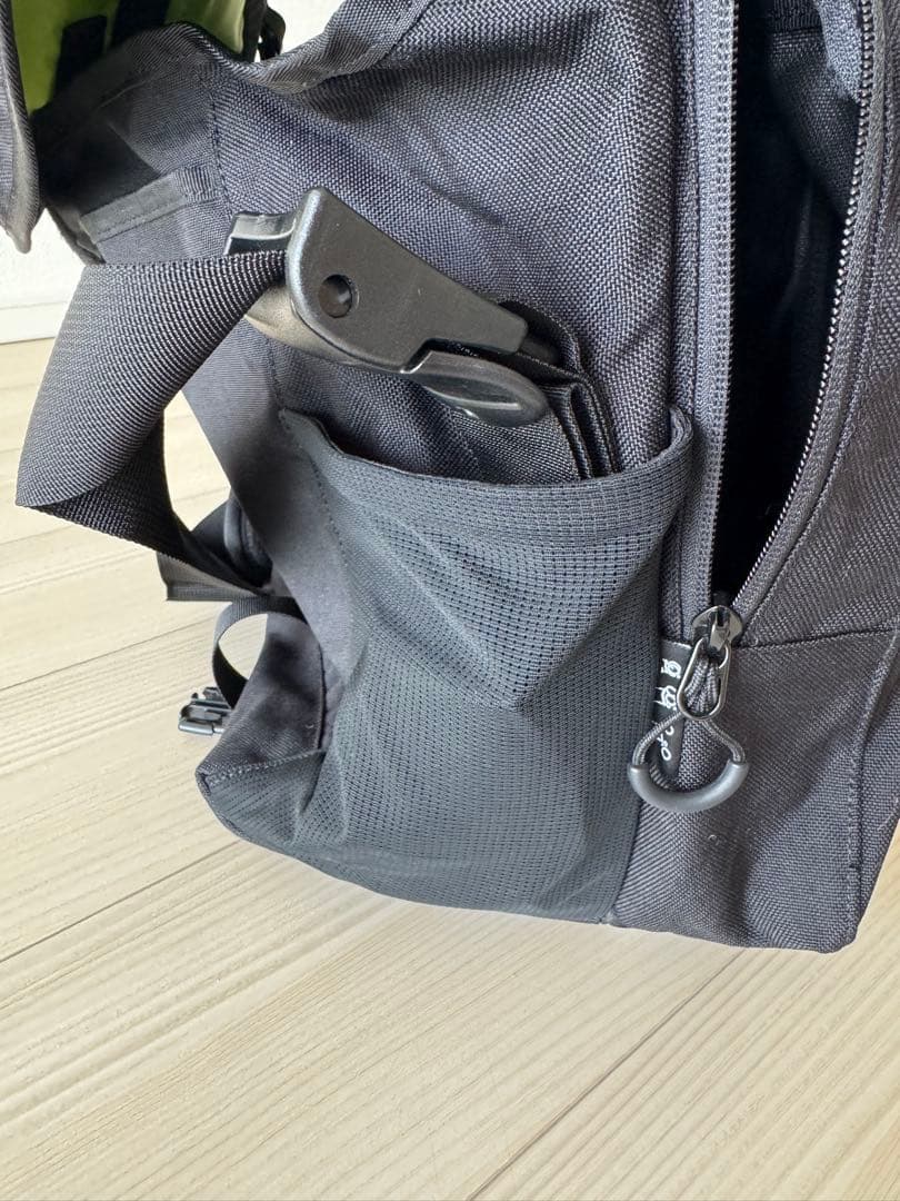 [超美品］BROMPTON C メッセンジャーバッグ　レインカバー付き