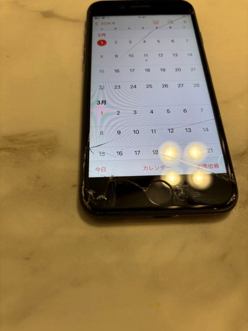 スマートフォン本体 iPhone8