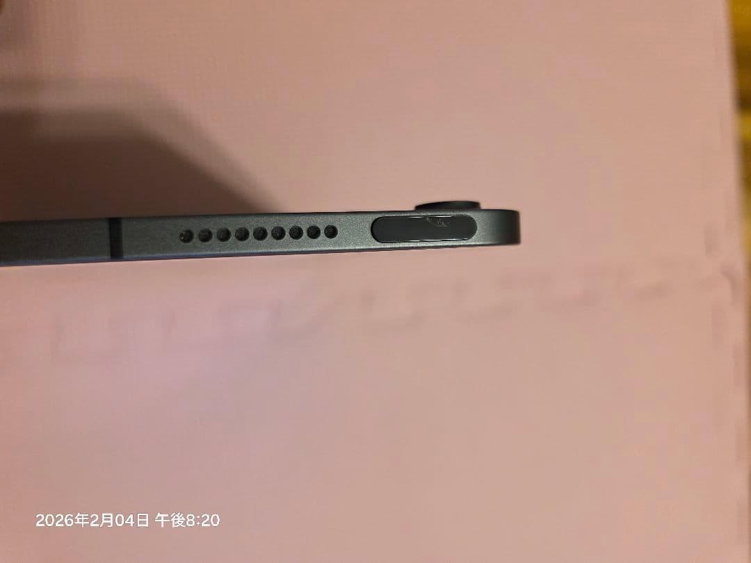 iPad air 第5世代 cellularモデル　256GBグレー 本体