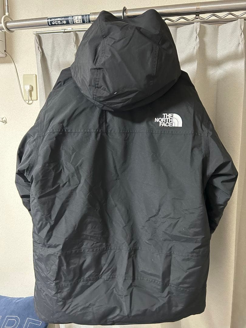 ND92454ノースフェイスマウンテンダウンジャケット XL 室内試着のみ