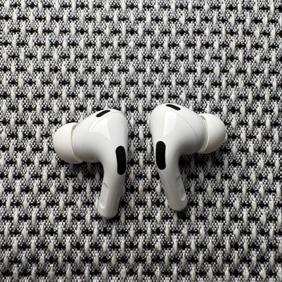 AirPods pro 第2世代　Lightning端子
