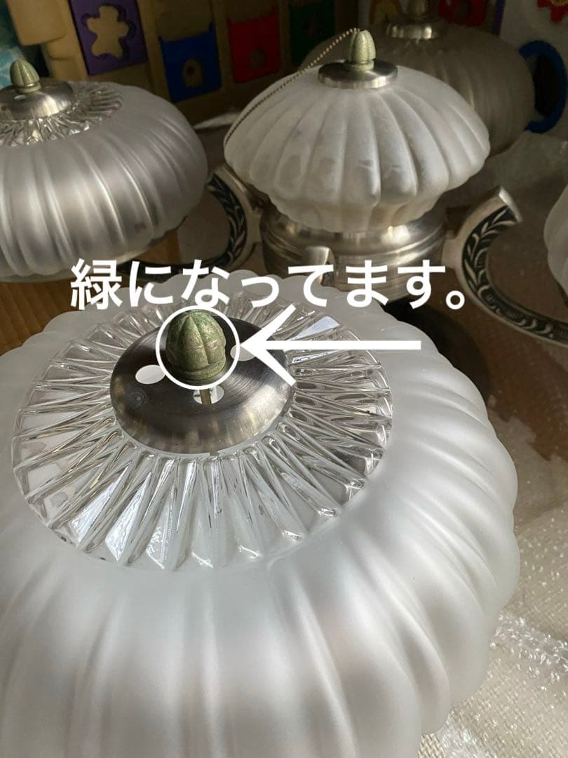 5灯　シャンデリア ホワイト ガラス