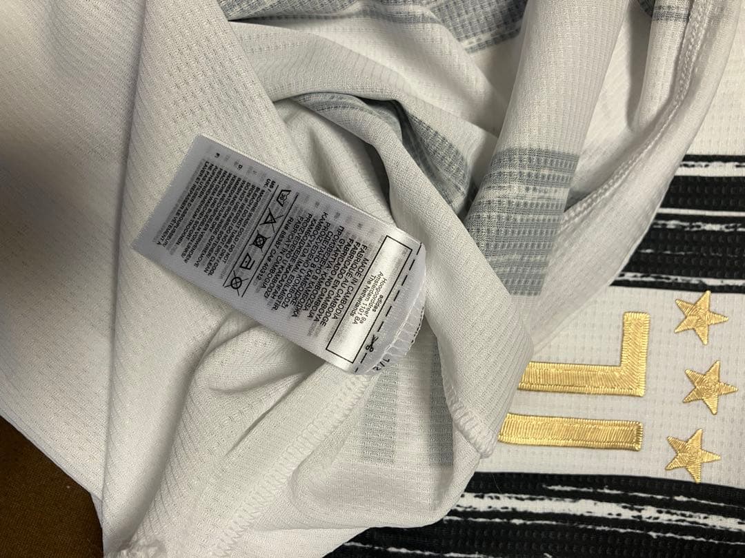 支給品ロナウド直筆サイン入りユニフォーム　ユベントスワンマッチ限定ポルトガル代表