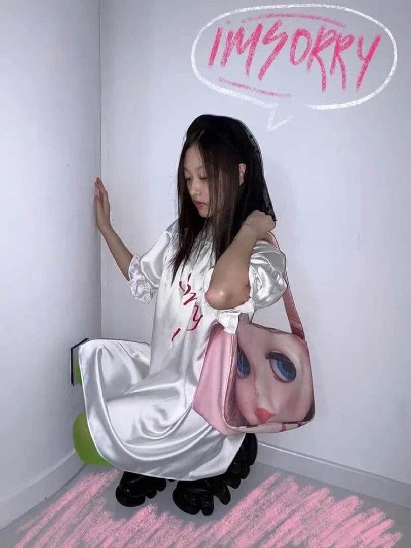 I’m sorry by petra collins ピンクショルダーバッグb9