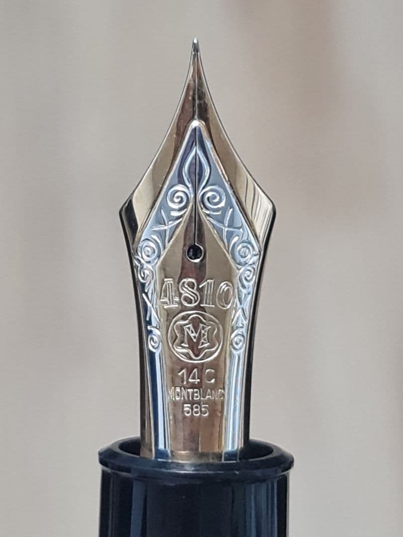 18金ペン先 黒万年筆