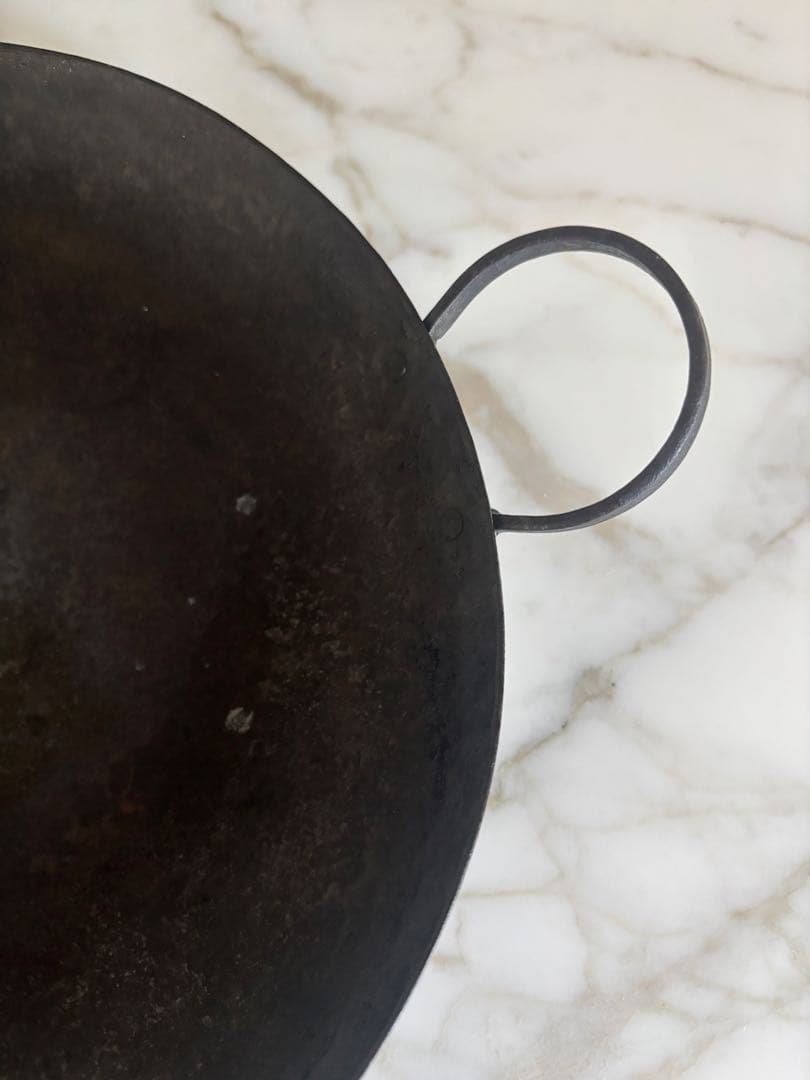 成田理俊　両手パン